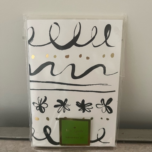 Kate Spade ♠️ File Folders and Small Notebooks - Picture 8 of 10